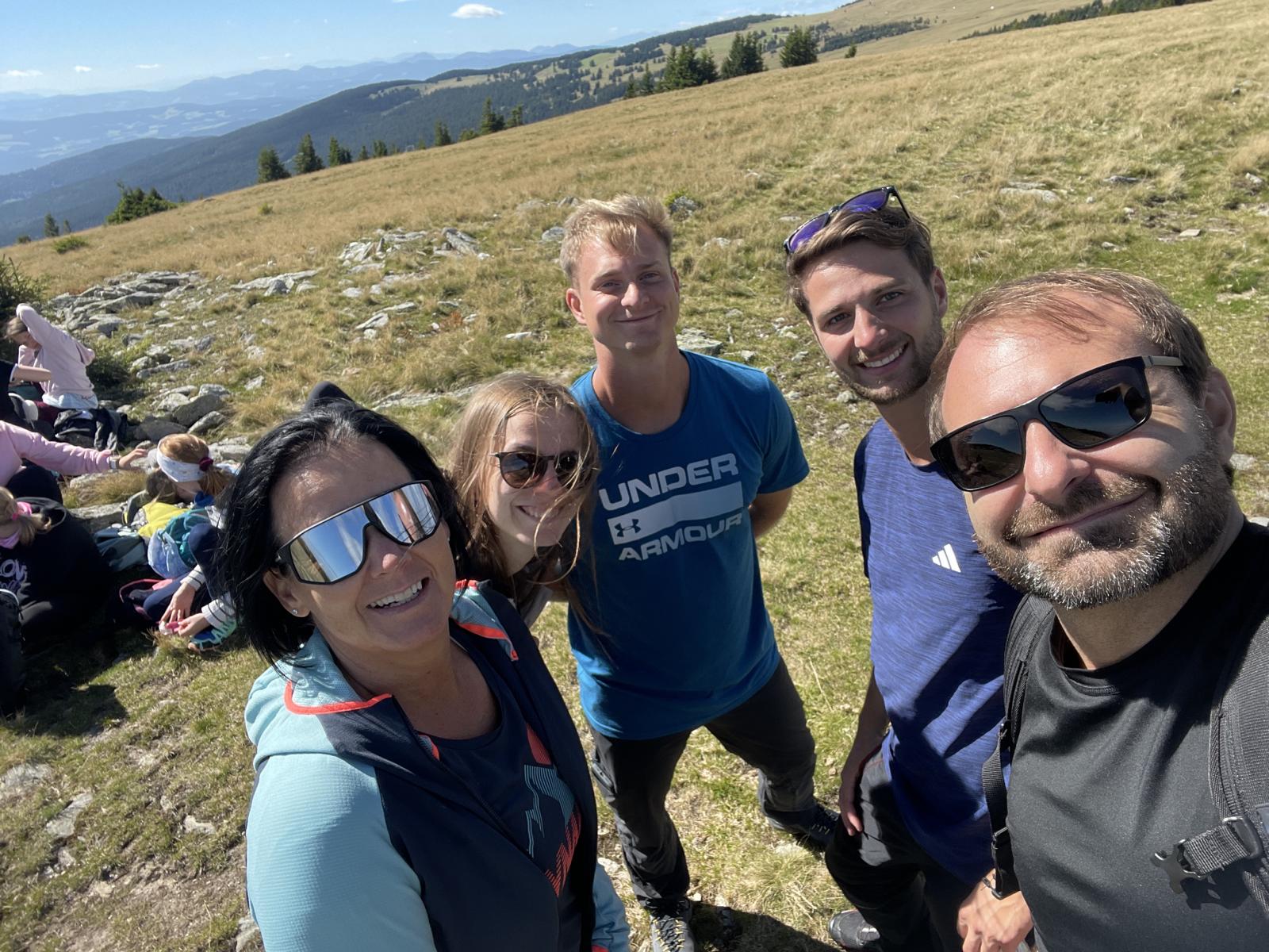 20250918_111930550_iOS