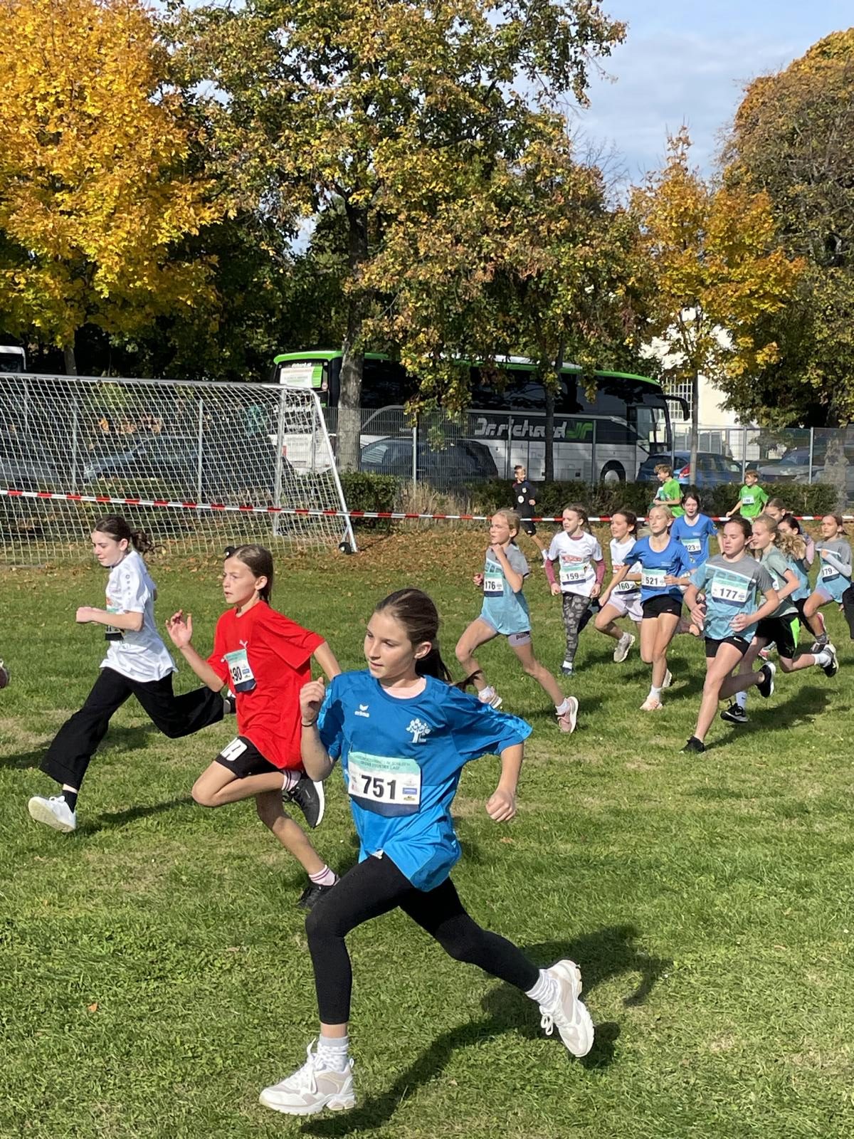 20251021_100425878_iOS