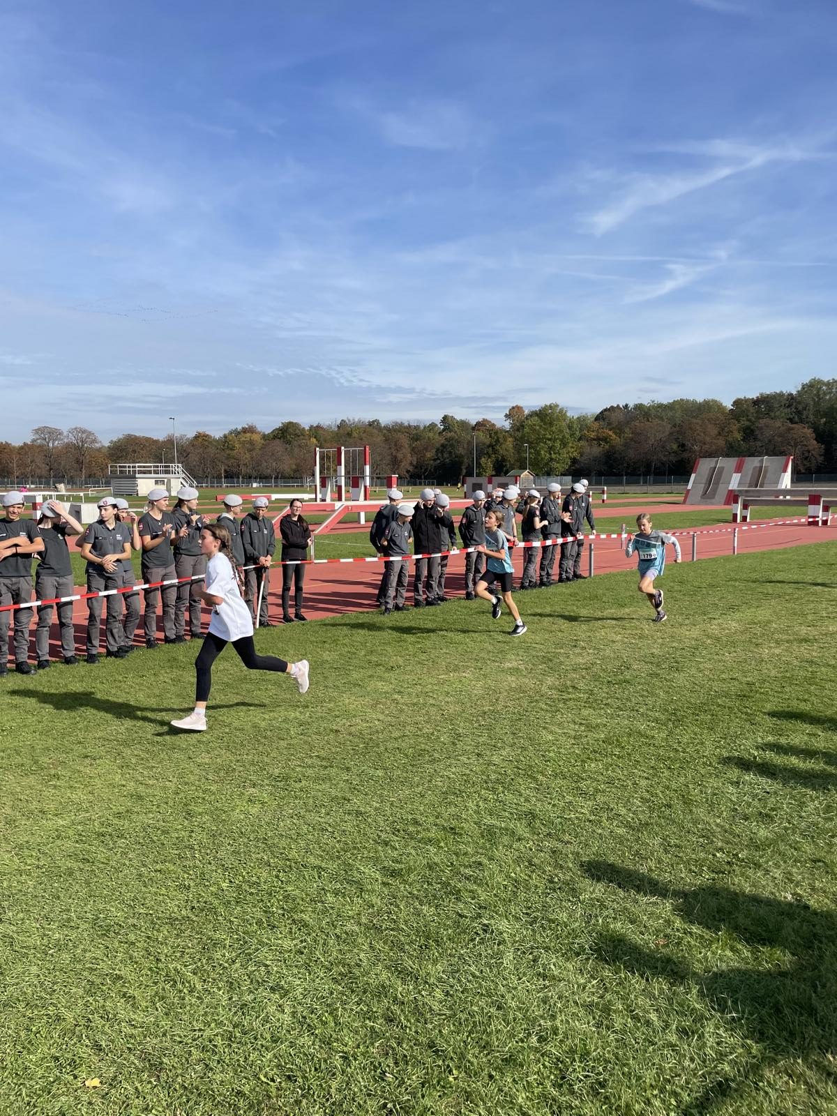 20251021_101330402_iOS