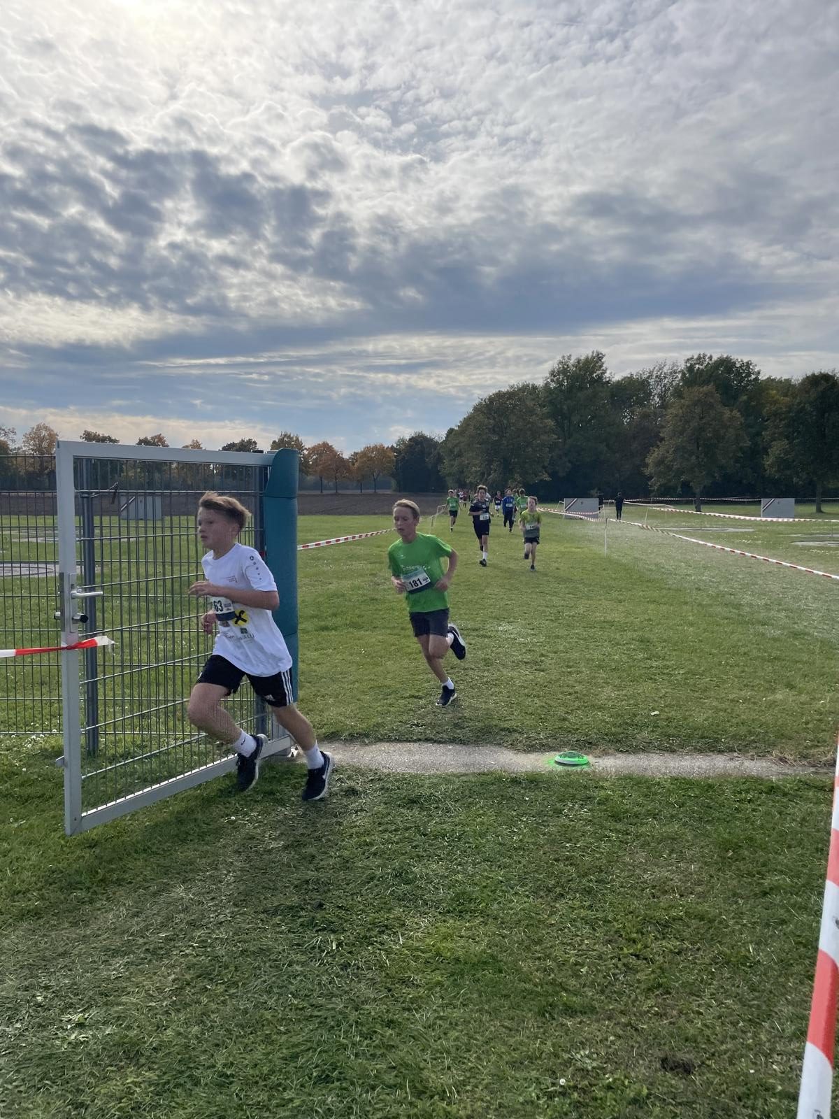 20251021_102659236_iOS