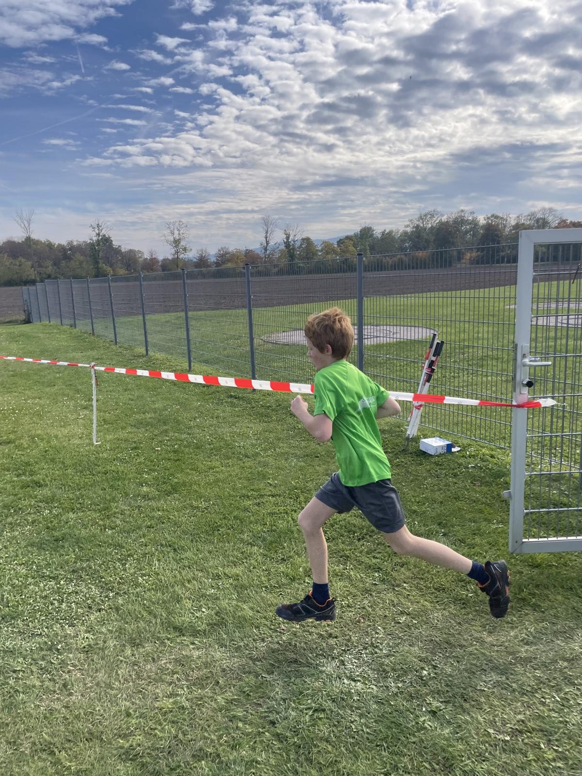 20251021_102710517_iOS