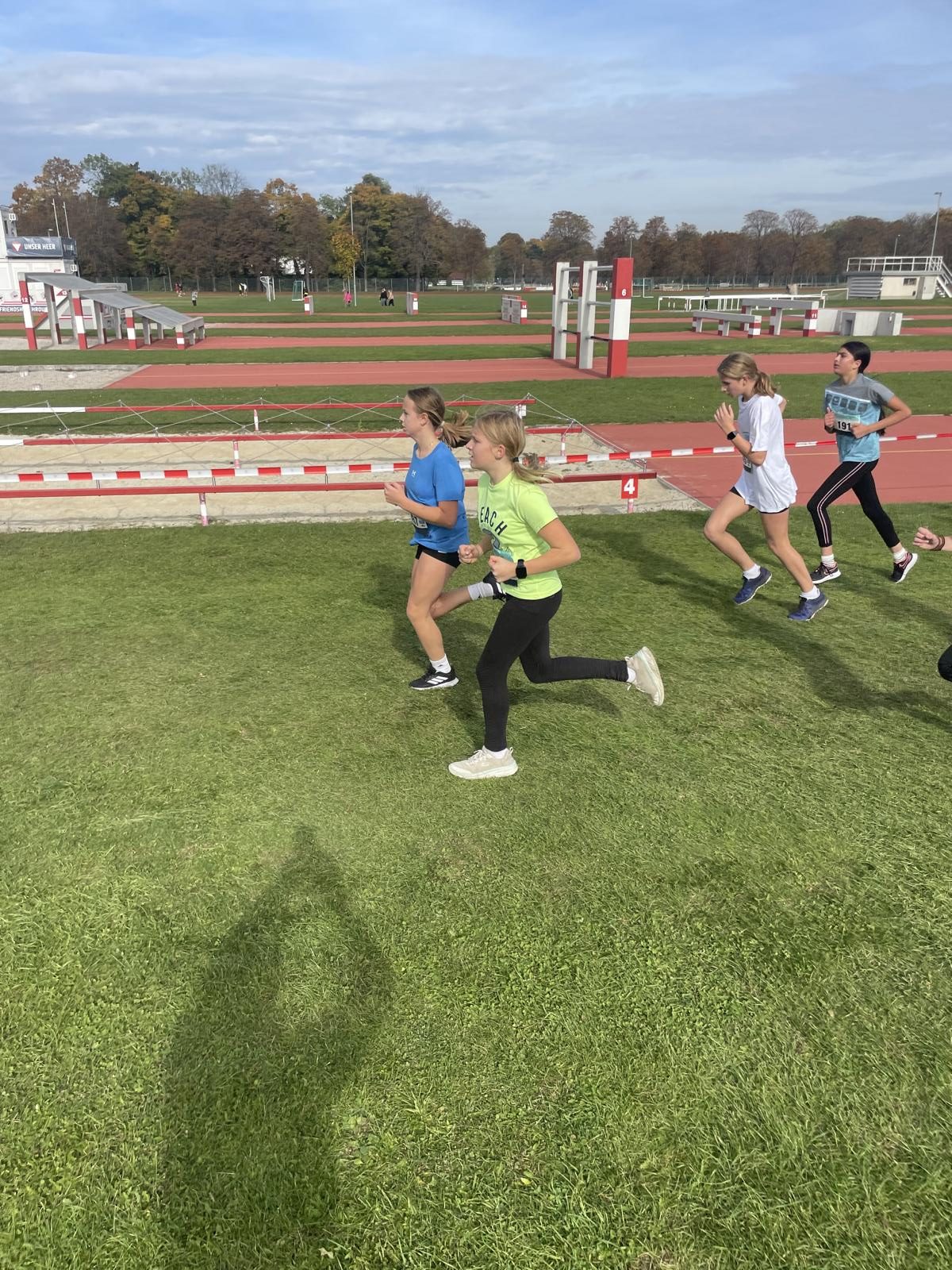 20251021_103916063_iOS