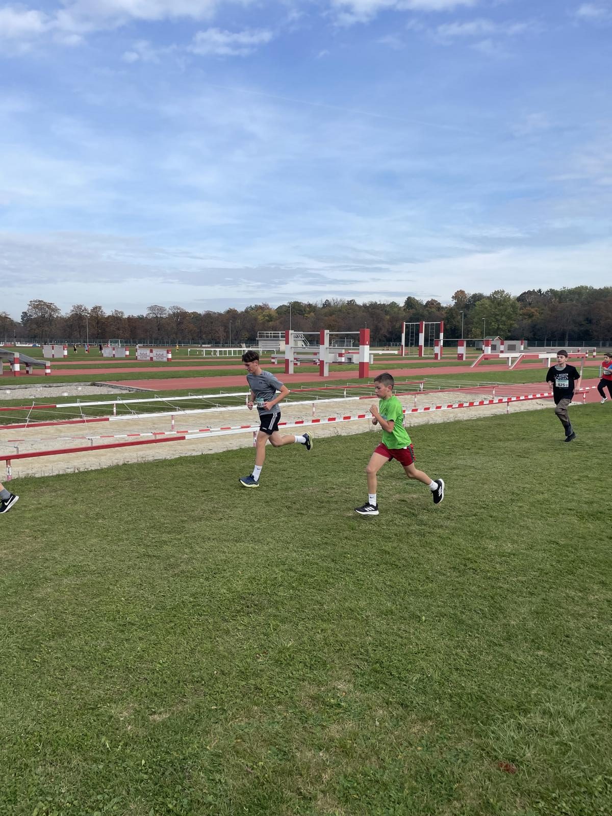 20251021_105335539_iOS