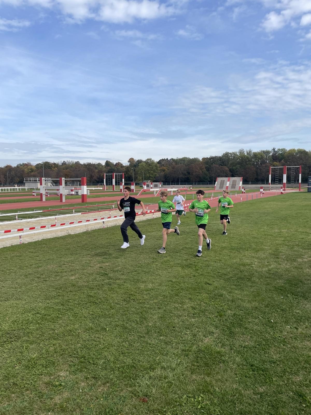 20251021_105346084_iOS