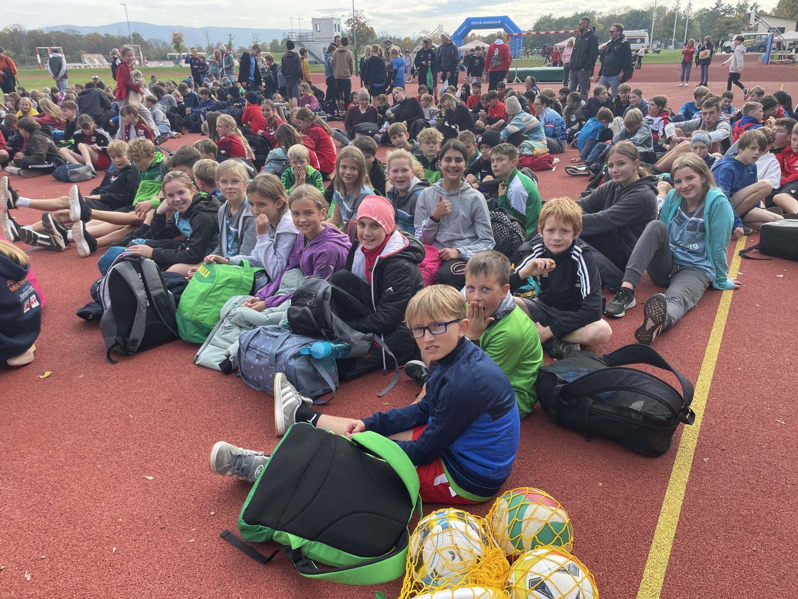 20251021_120042813_iOS