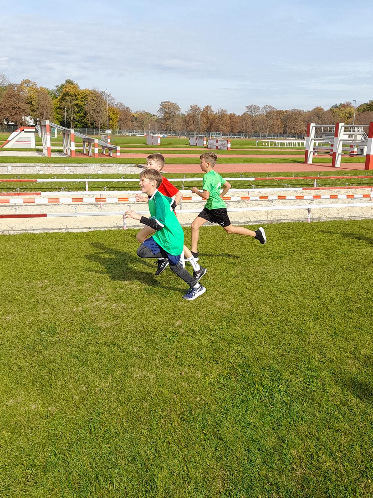 20251021_175107441_iOS