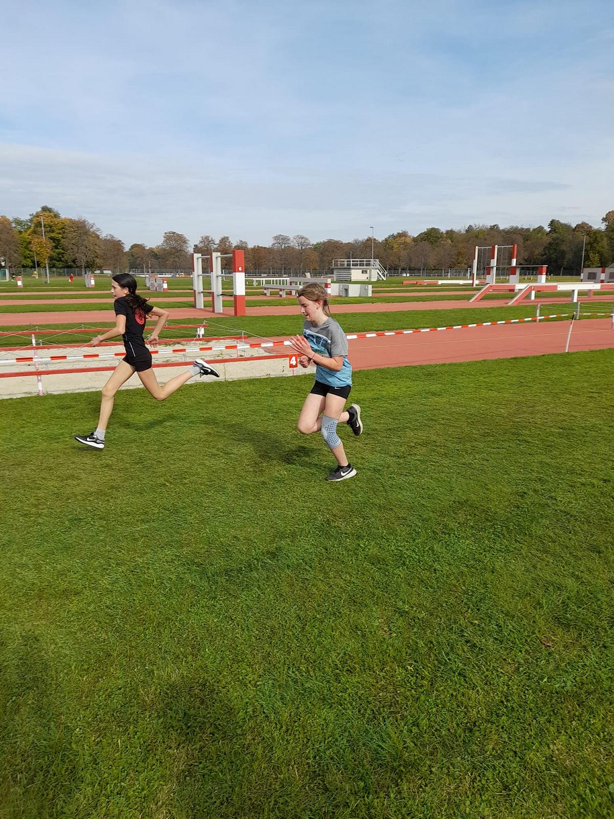 20251021_175110301_iOS