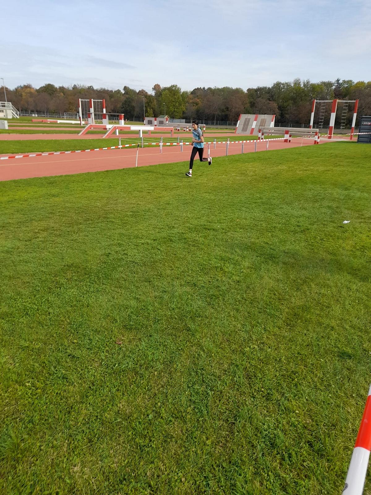 20251021_175113217_iOS