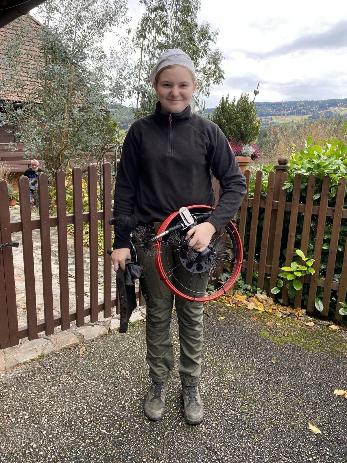 20251103_075849539_iOS