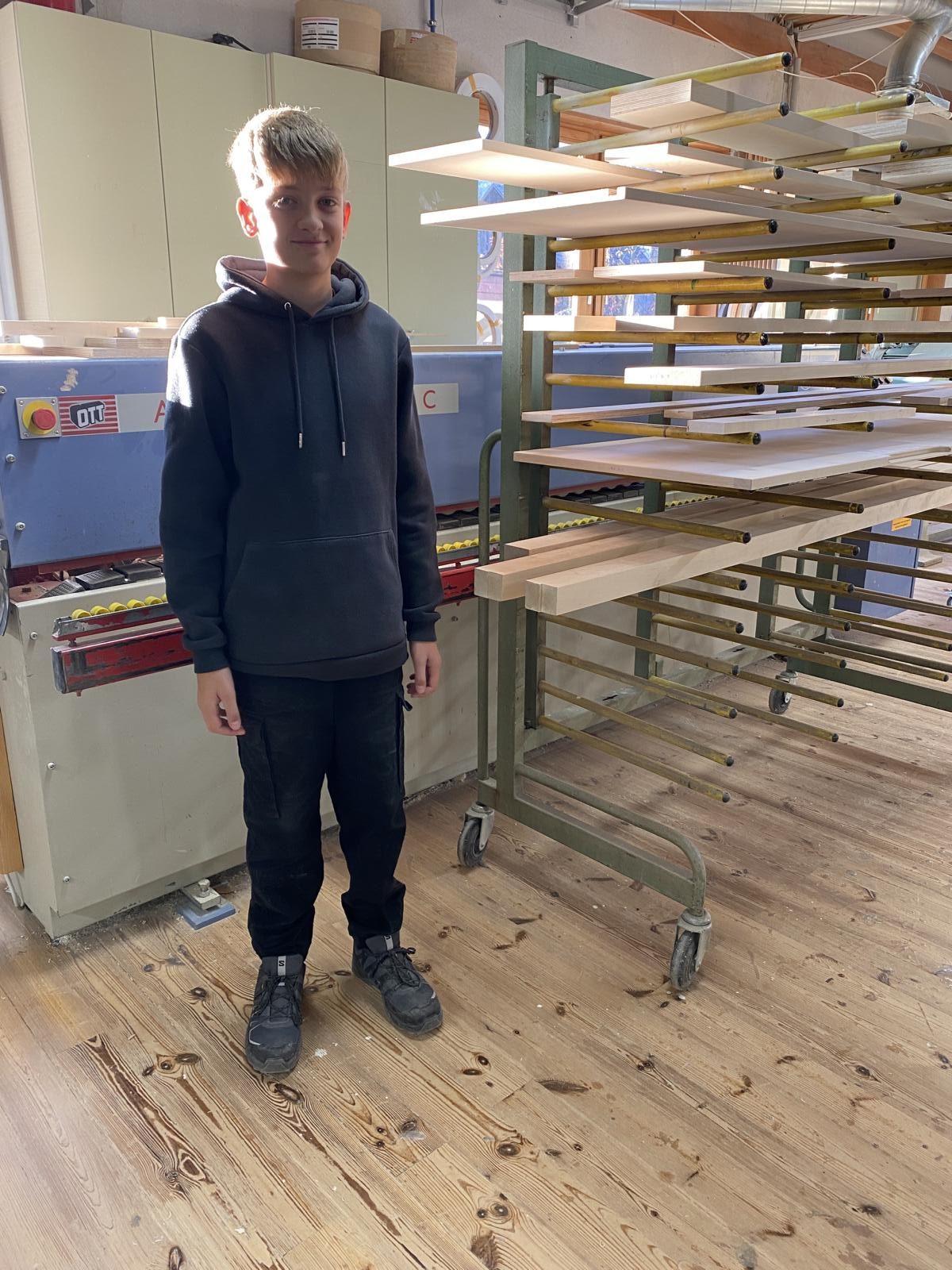 20251104_063814639_iOS