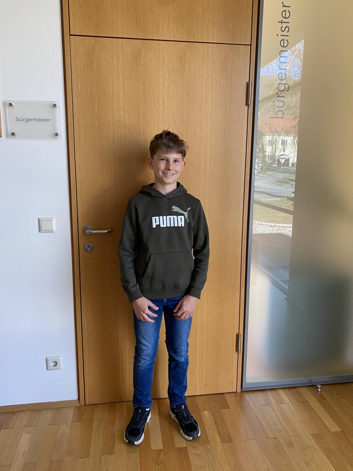 20251105_101827134_iOS