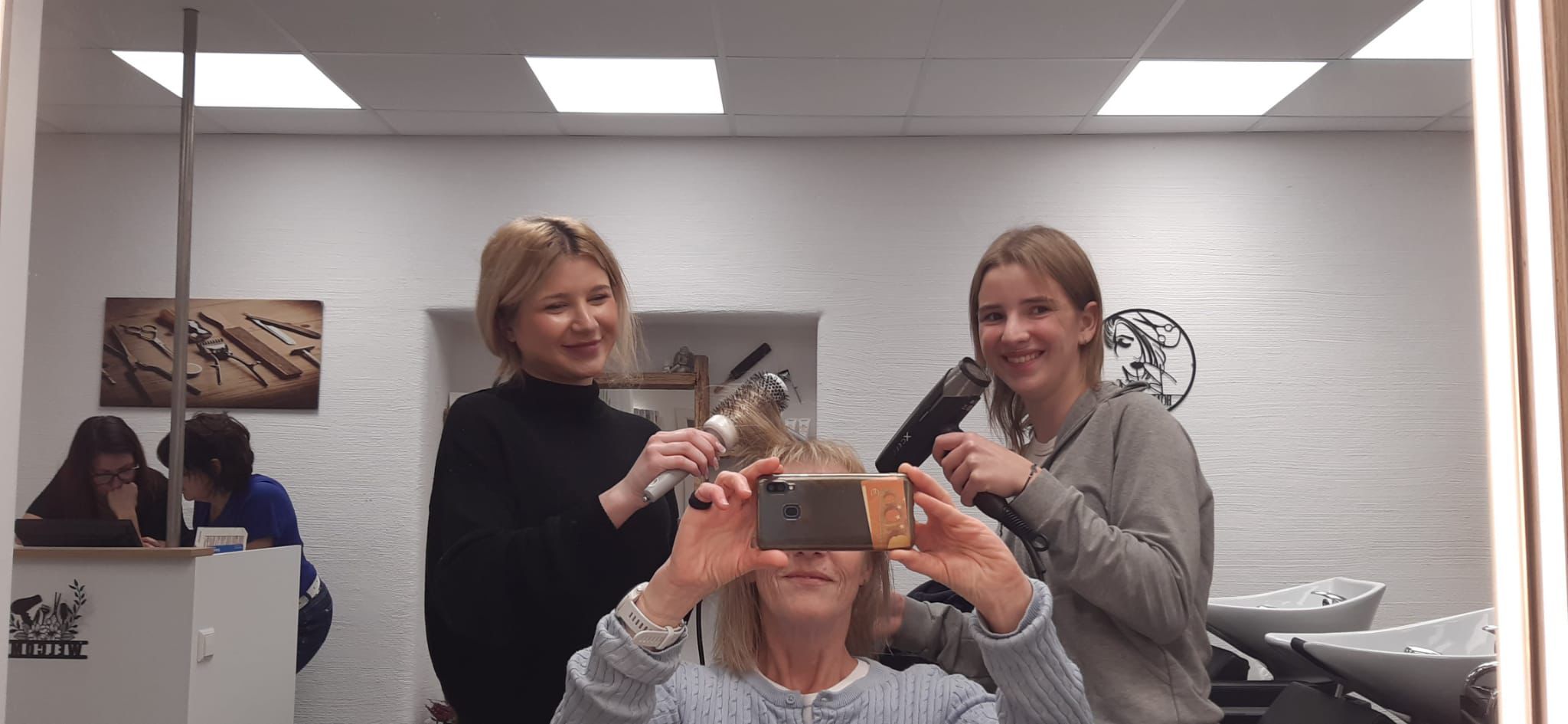 20251105_172943000_iOS