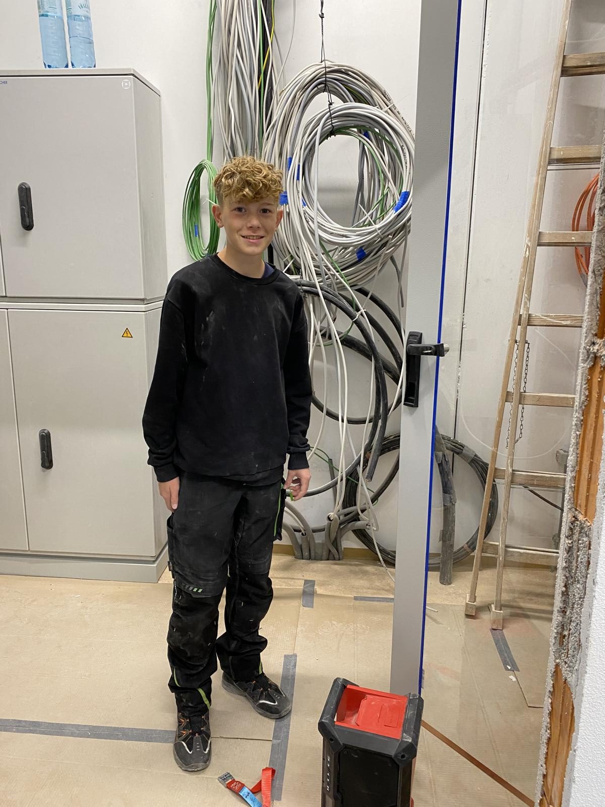 20251106_070236003_iOS