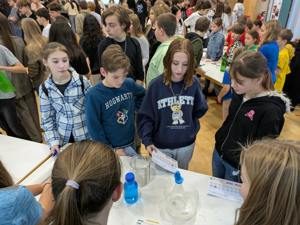 PXL_20251126_082136081.MP