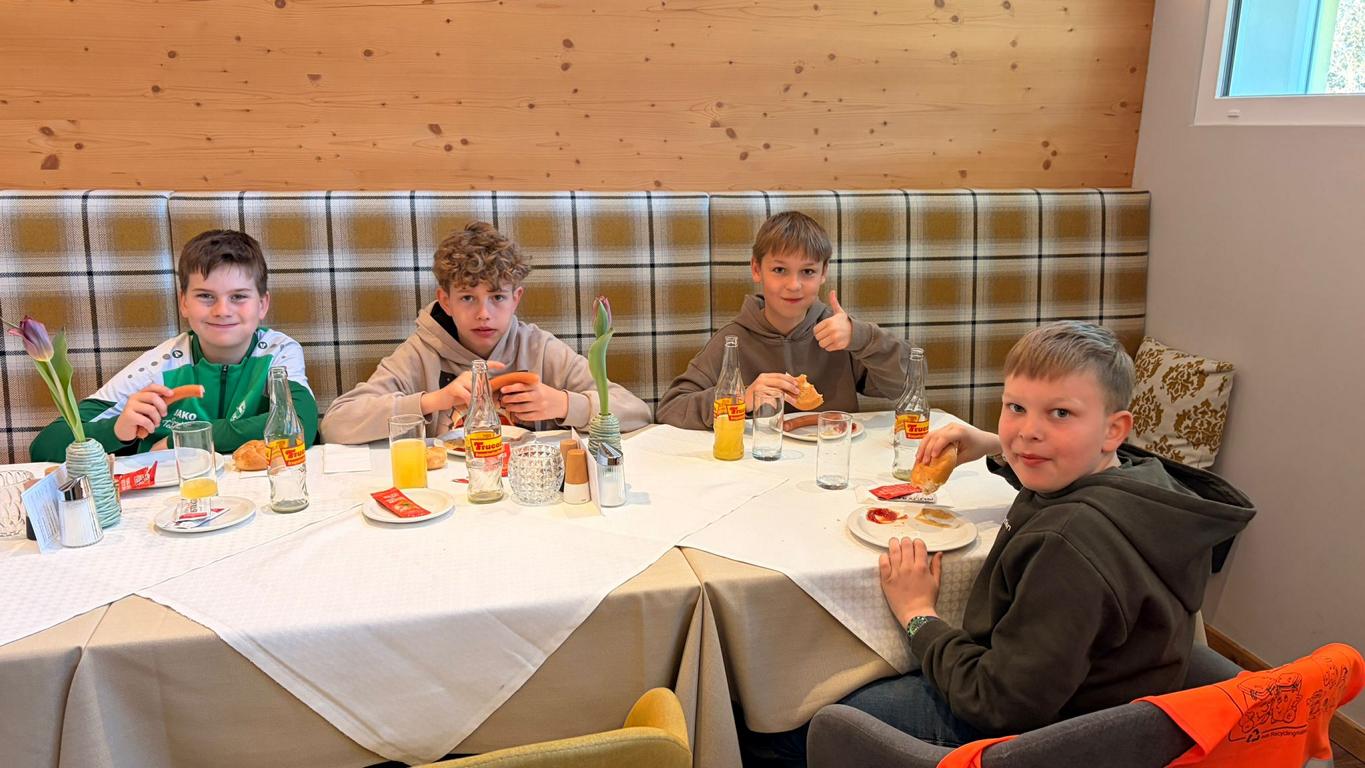 20260409_173617000_iOS 4