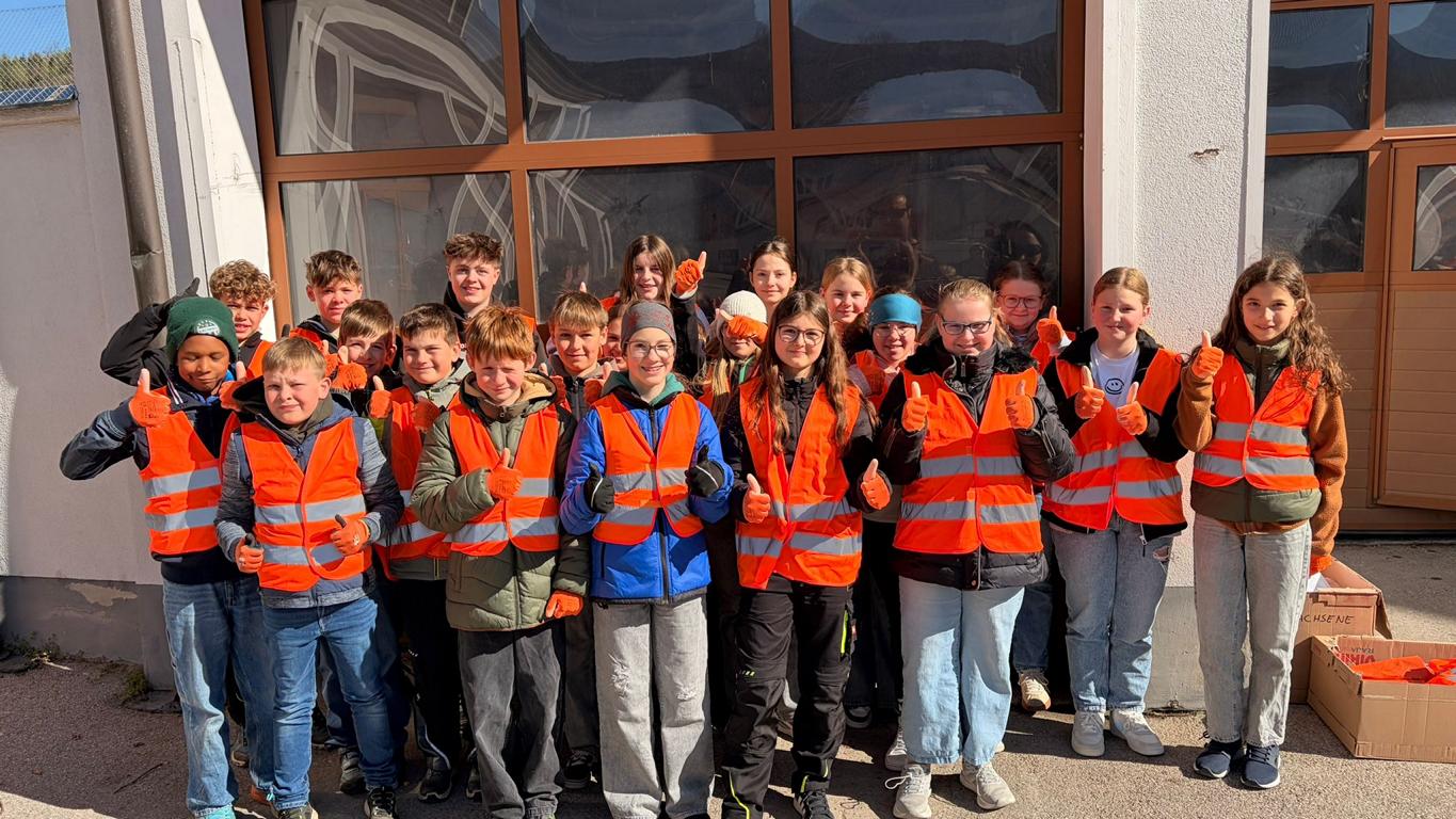 20260409_173617000_iOS 8