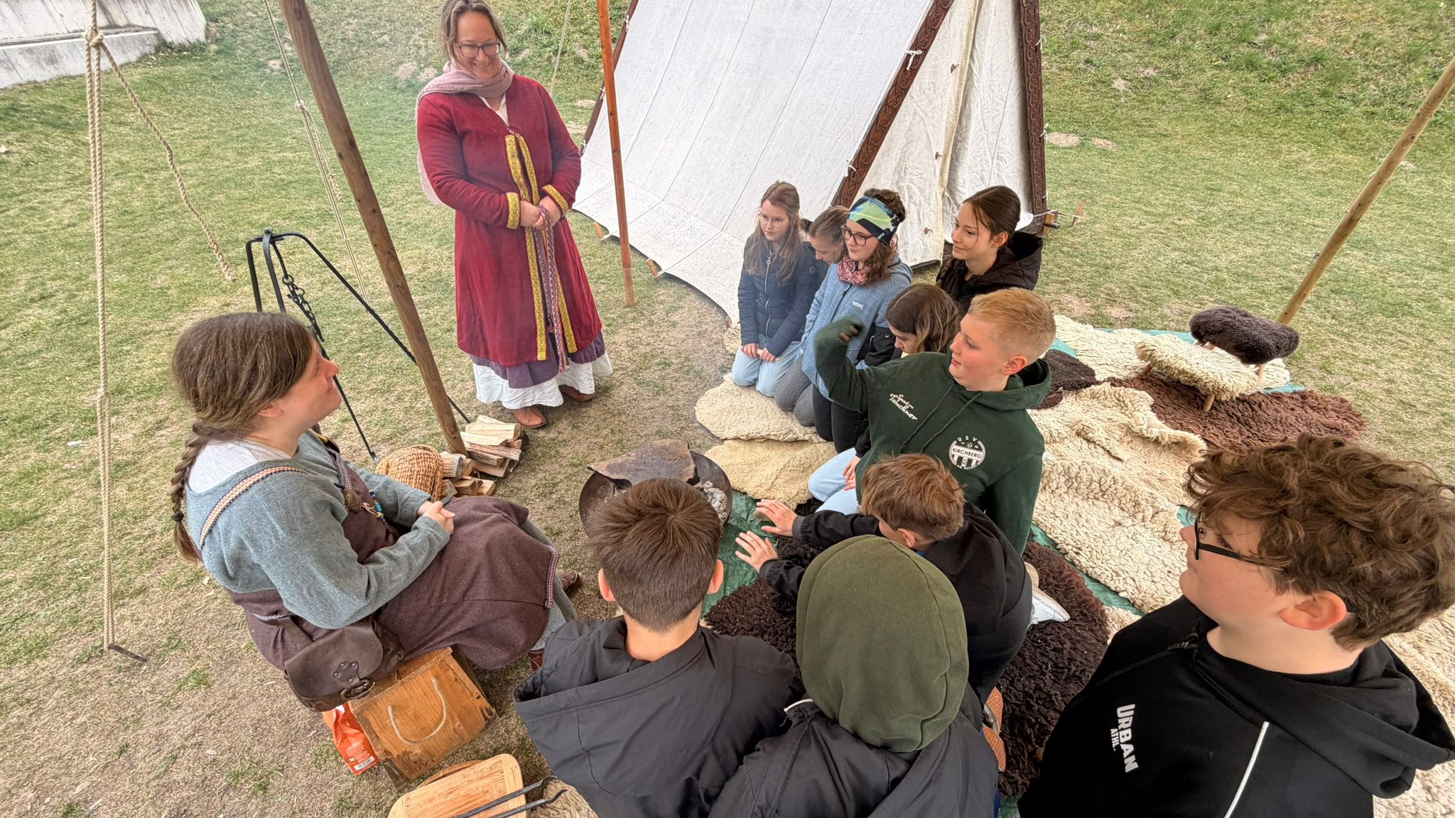 20260410_125942000_iOS 1