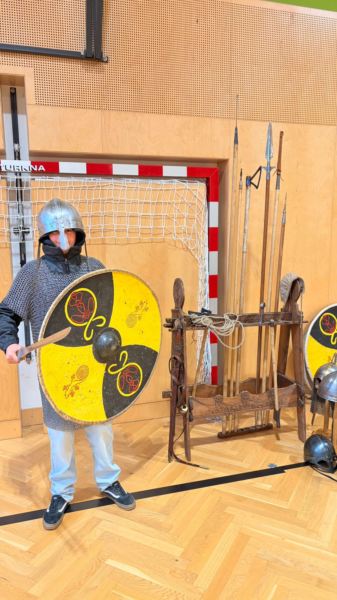 20260410_125942000_iOS 2