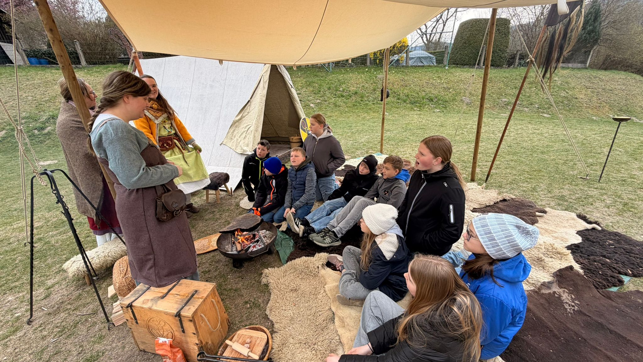 20260410_125943000_iOS 4